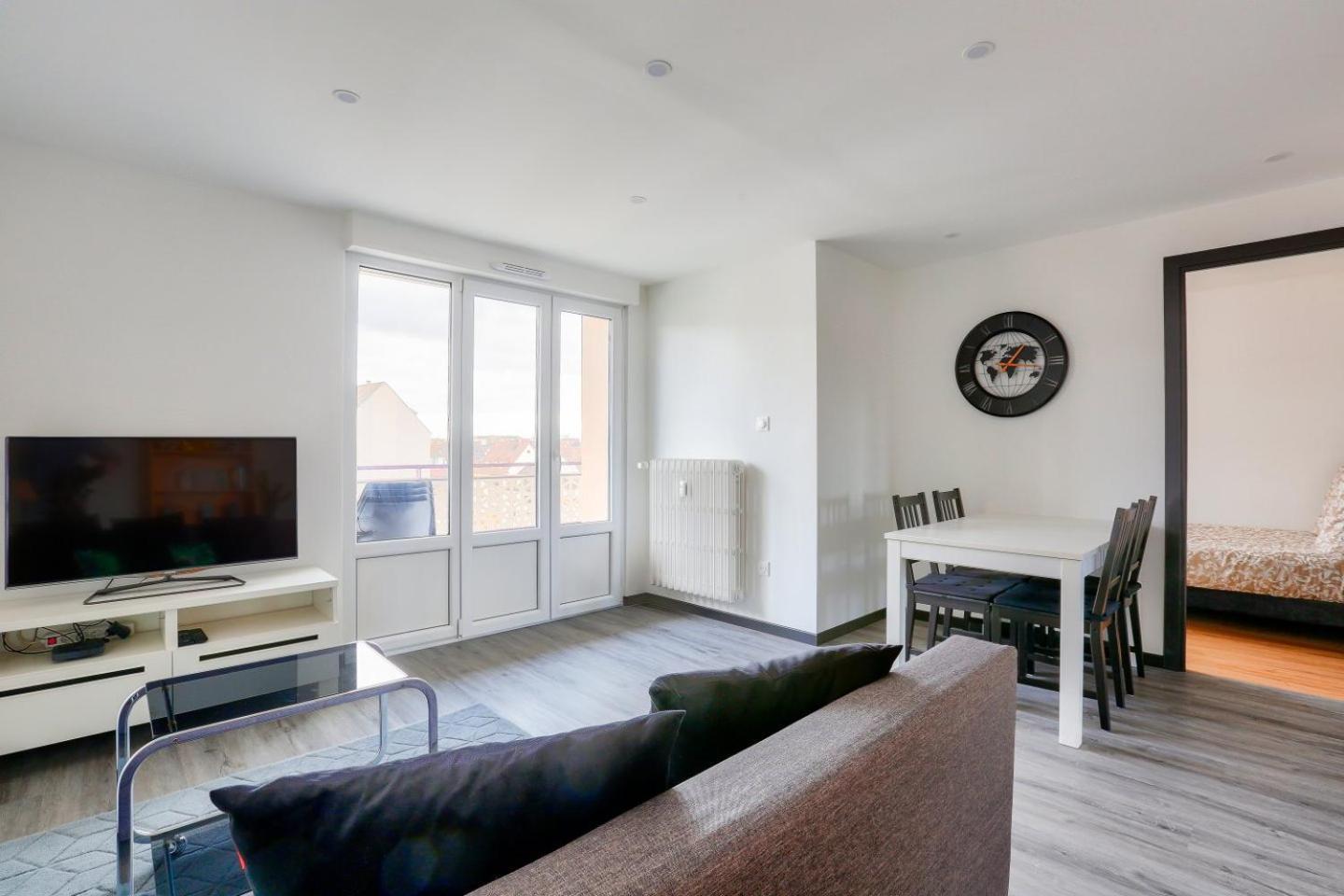 Apartment Lovely 2 Bedroom Flat With Balcony Near The Centre Strasbourg