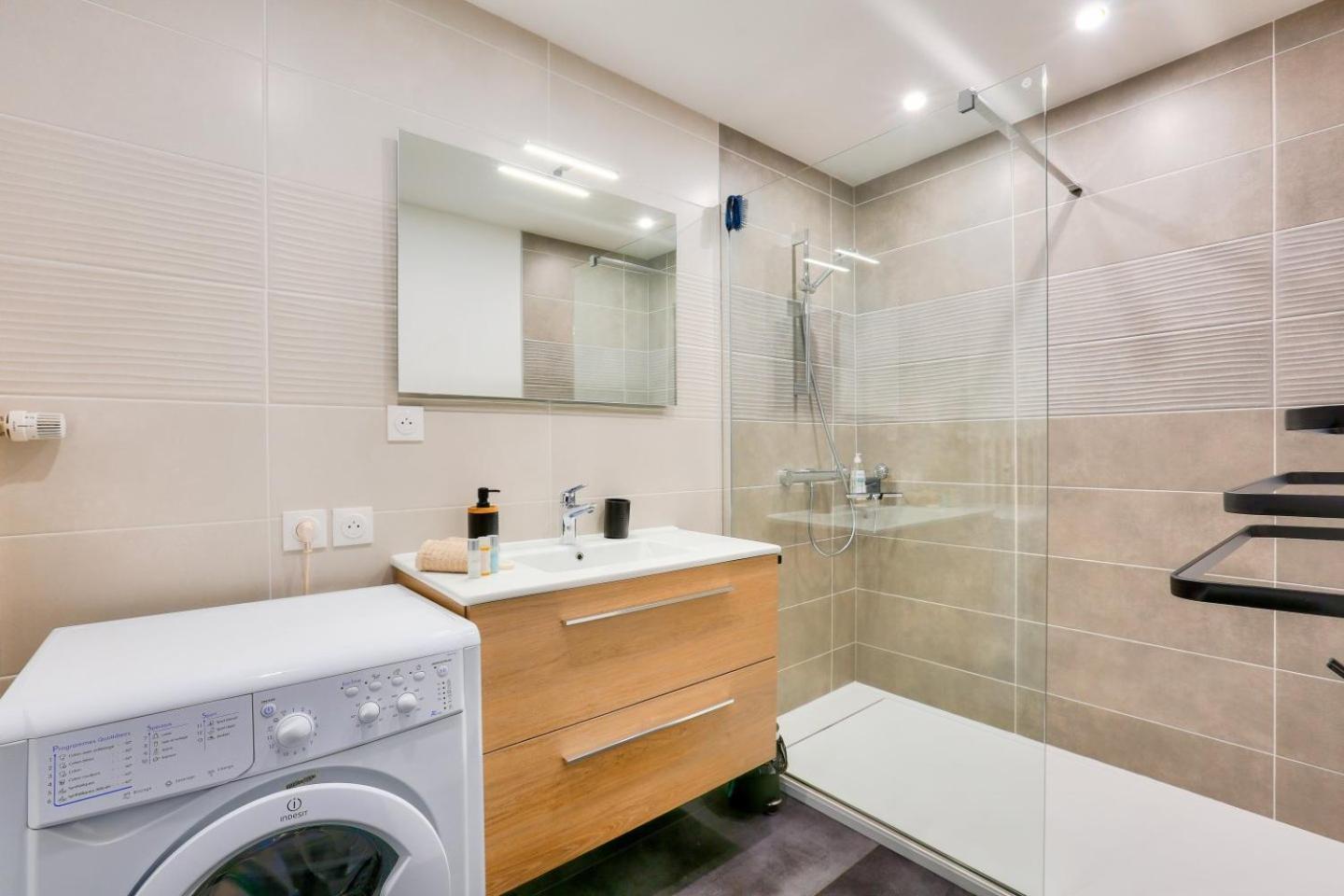 Lovely 2 Bedroom Flat With Balcony Near The Centre Apartment Strasbourg